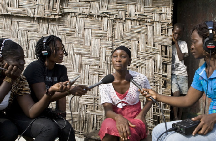 4 Questions To Make Stories More Gender-Sensitive