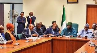 Emefiele Honours Reps’ Summons, Apologises, Concedes Old Notes Will be Collected After Deadline